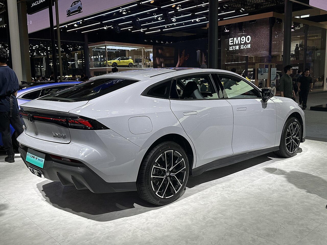 Changan UNI-V iDD