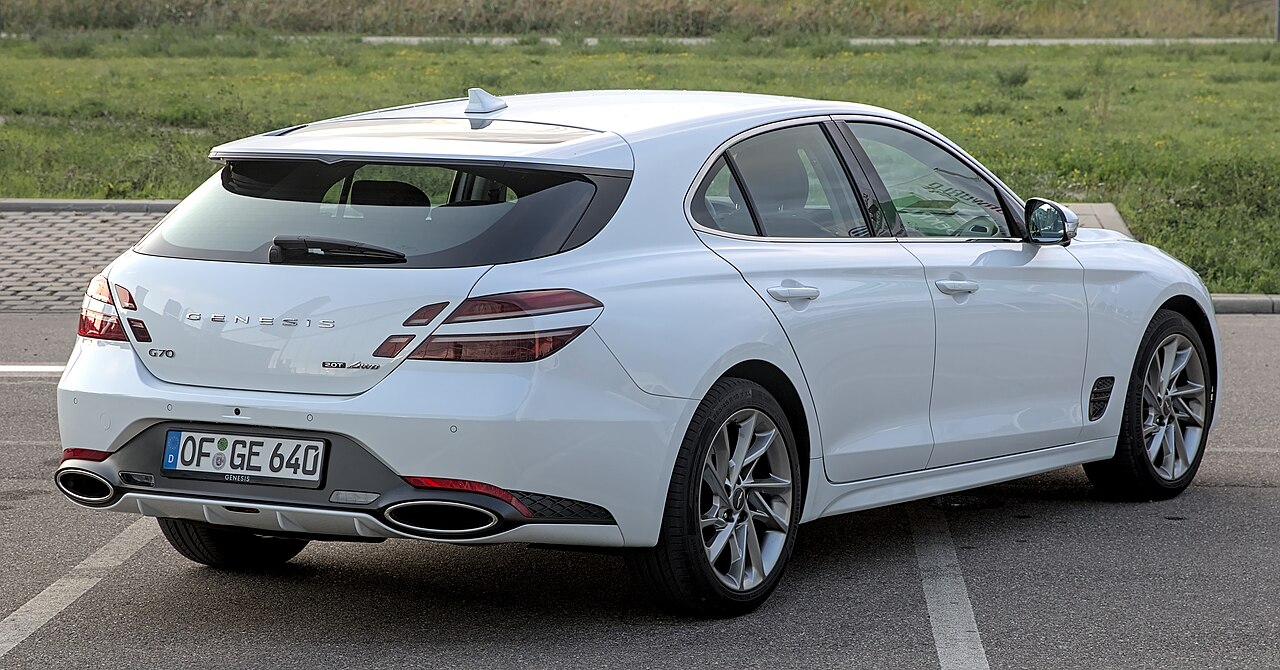 Genesis G70