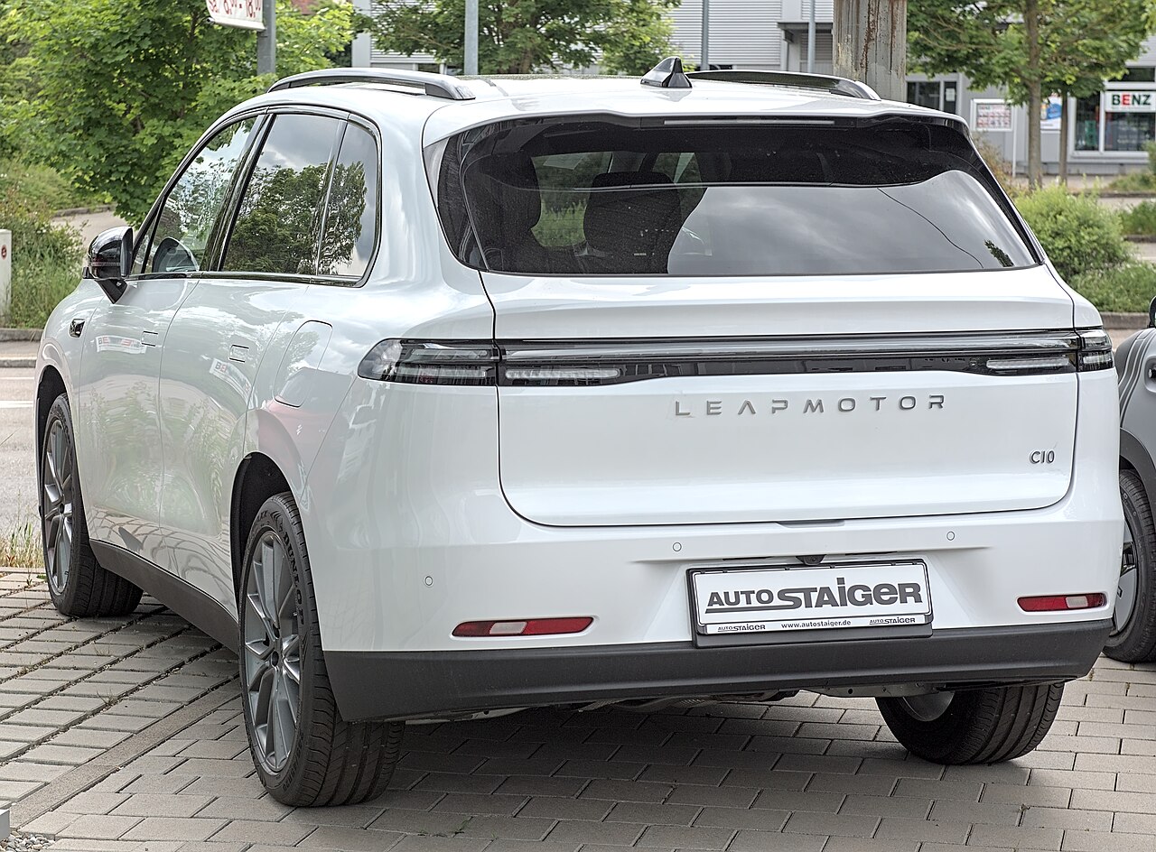 Leapmotor C10