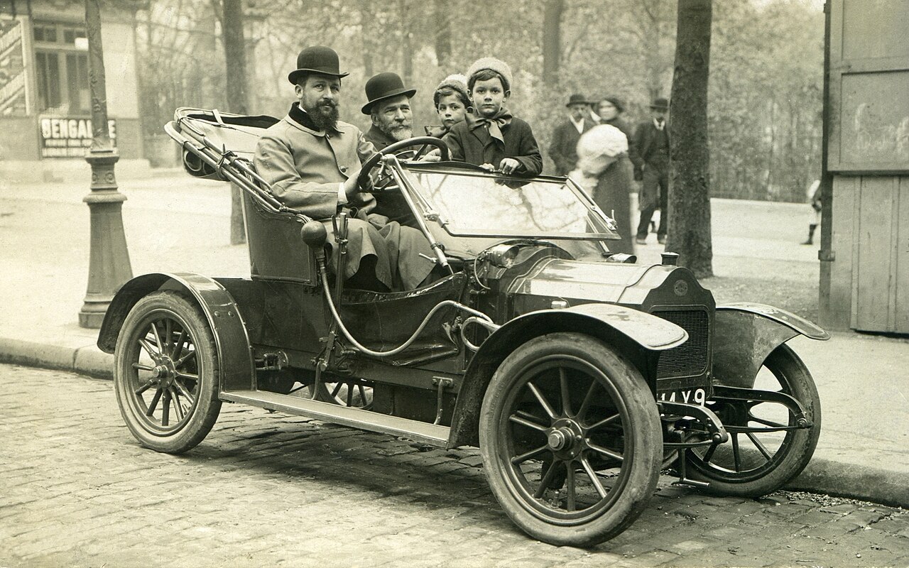 MG One