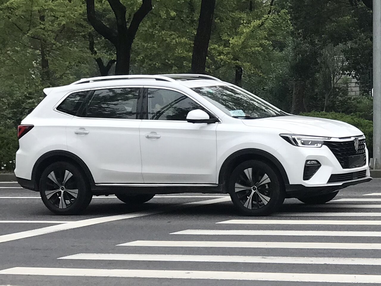 Roewe RX5 Plus